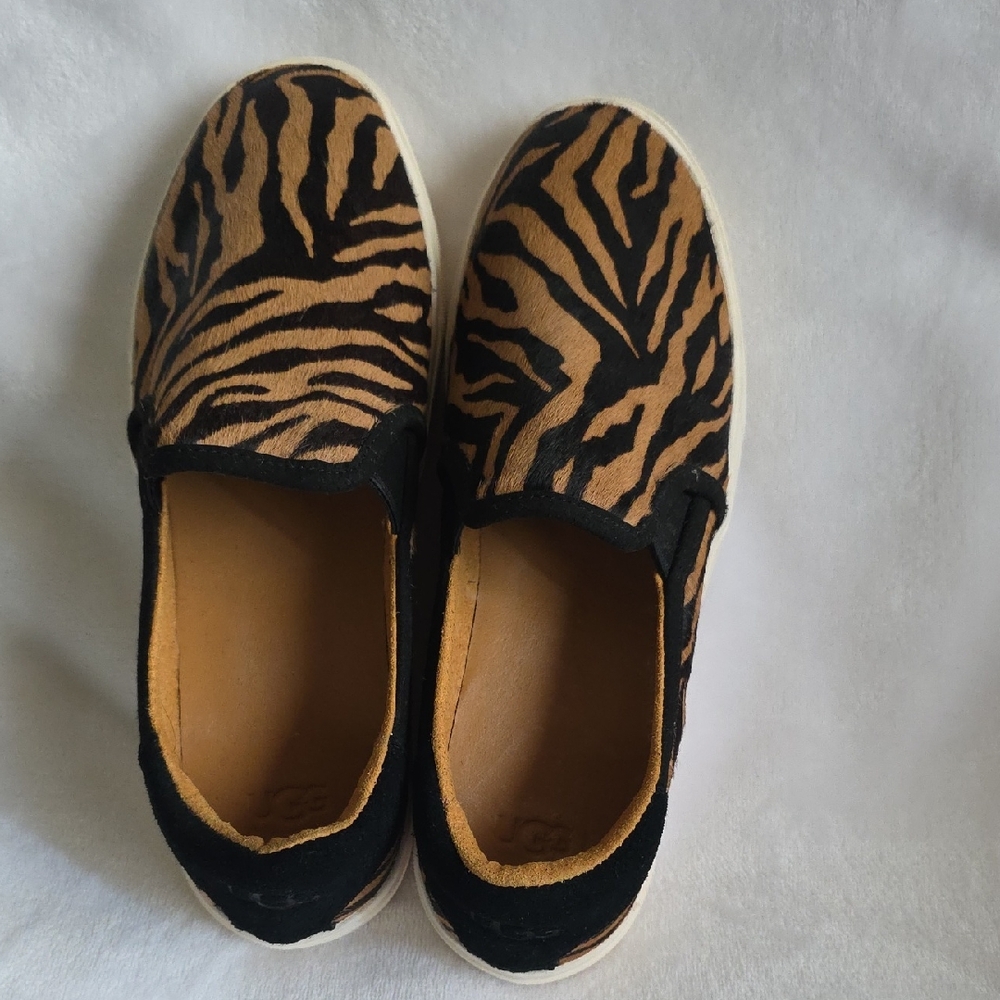 UGG Black and Tan‎ Animal Print Sneakers